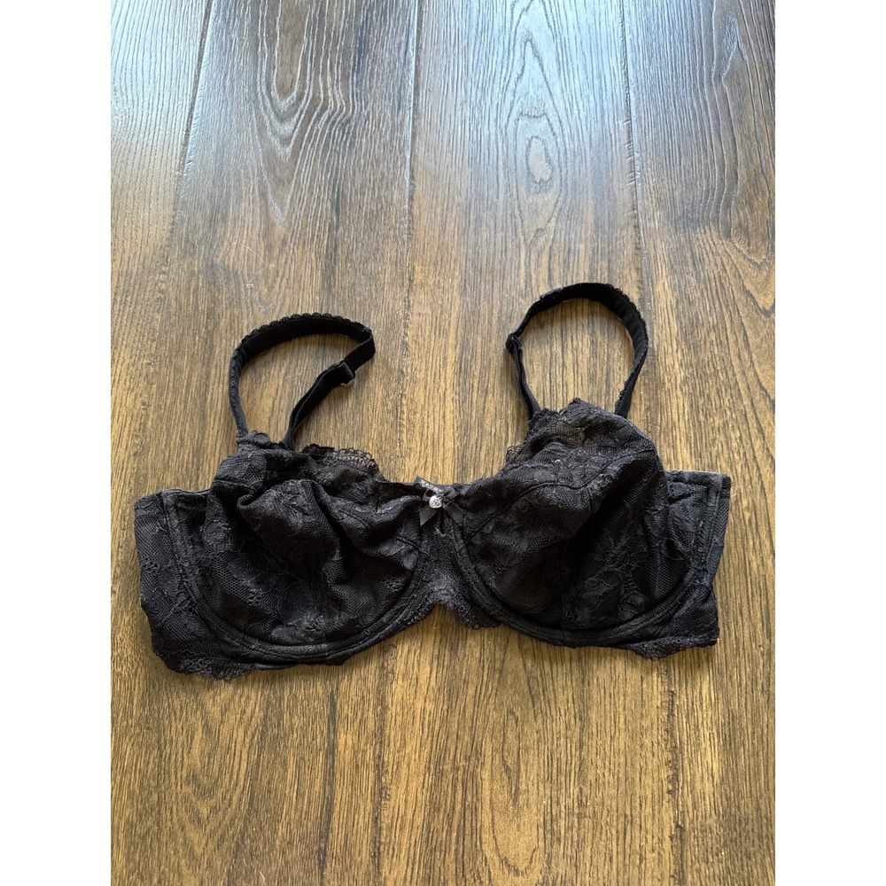 Victorias Secret Body by Victoria Black Lace Unlined Demi Bra 38DDD Underwire